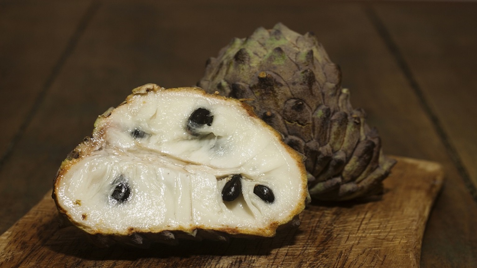 <p> Sweetsop, also known as sugar apple, is a tropical fruit with a sweet, creamy flesh that's divided into segments. The fruit is enjoyed fresh, often scooped out with a spoon, and has a unique, custard-like texture. Sweetsop is a delightful treat that offers a taste of Jamaica's tropical bounty. </p> :: Loop Jamaica