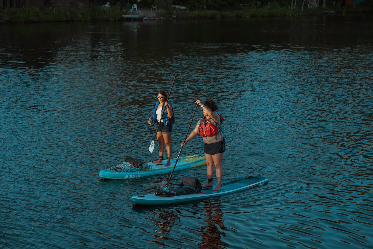 <p> Stand-up paddleboarding may appear to be a leisurely activity, but it offers an excellent workout for both your core and upper body. Maintaining balance on the board requires constant engagement of your core muscles, while paddling effectively works your arms, shoulders, and back. If you paddle with vigor or navigate choppier waters, you'll increase your calorie burn even further. On calm water, you can burn approximately 300 to 450 calories per hour at a moderate pace. However, when faced with wind or waves, your calorie expenditure can soar to 500 or more per hour. SUP is not only a fantastic way to enhance your fitness but also improves your balance and coordination, all while enjoying a day on the water. Calories burned: 300 to 500 per hour Pro tip: Amp up your intensity by incorporating intervals of faster paddling or trying SUP yoga, which adds an extra challenge to your balance and core strength. </p> :: Pexels