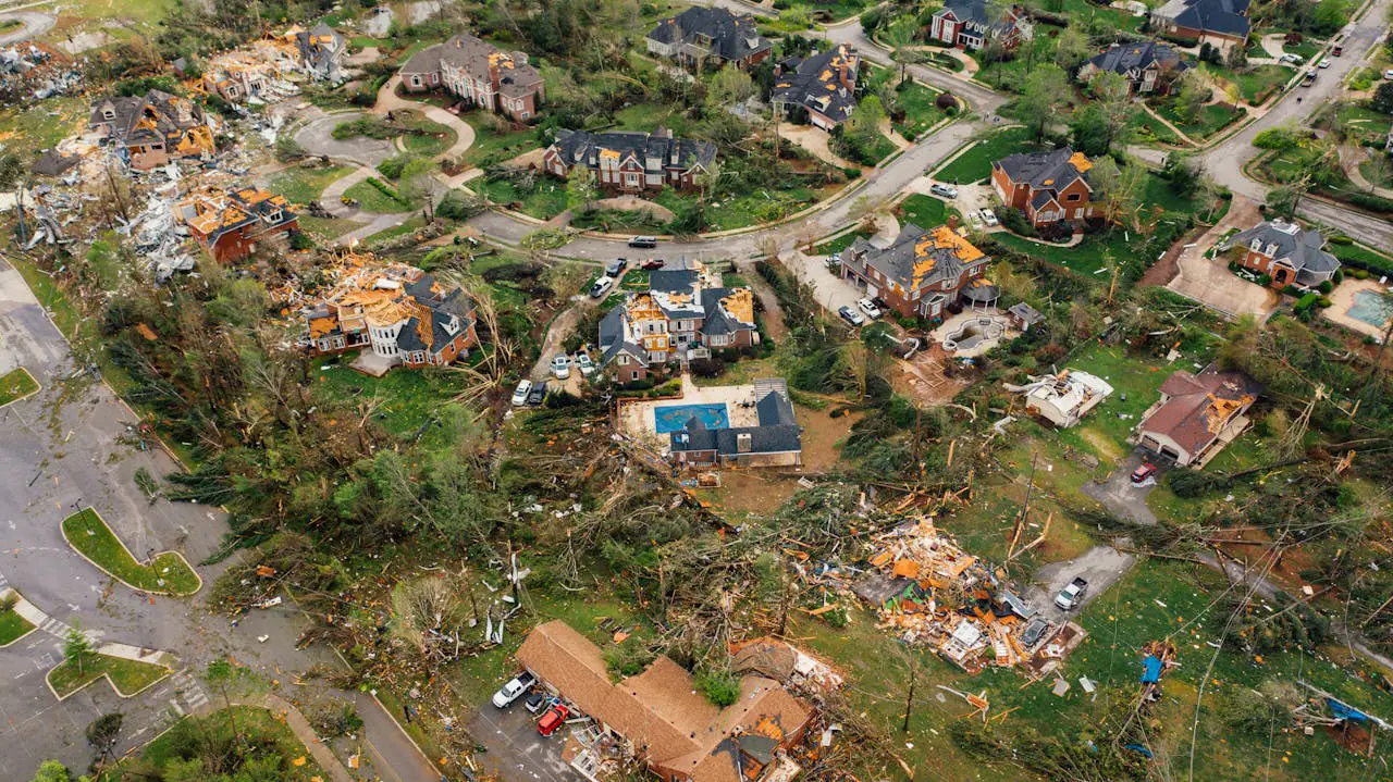 <p>Even when people understand the severity of an approaching hurricane, some choose not to evacuate due to financial limitations, lack of transportation, or concern for their property. In many cases, people underestimate how quickly conditions can deteriorate or believe they can “ride out” the storm. Unfortunately, staying put during a severe hurricane can result in not only property damage but also life-threatening situations, particularly if emergency services are overwhelmed or inaccessible.</p> ::Pexels