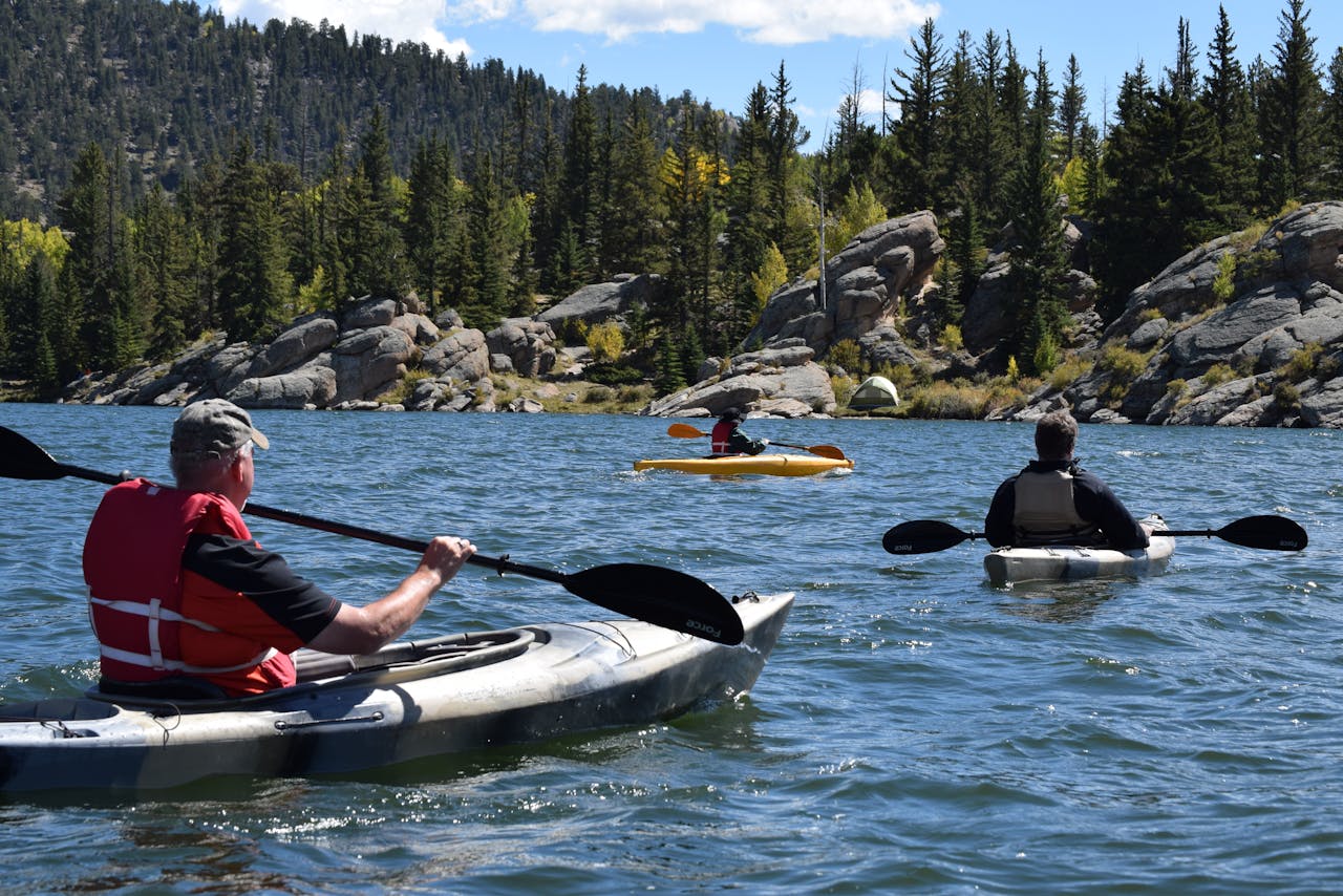 <p> Kayaking is often viewed as a relaxing water activity, but it’s a sneaky calorie burner and a great upper-body workout. Paddling engages your arms, shoulders, back, and core muscles as you propel yourself through the water. Plus, balancing the kayak in the water requires engaging your abdominal muscles, adding an extra layer of core strengthening. On a calm day, an hour of kayaking can burn around 300 to 500 calories, but if you’re paddling against strong currents or waves, that number can increase significantly. Kayaking is also low-impact, making it an excellent choice for people who need to protect their joints but still want to get a solid workout. Calories burned: 300 to 500 per hour Pro tip: To enhance the calorie burn, pick a route that requires you to paddle upstream or against the wind for a more intense workout. </p> :: Pexels