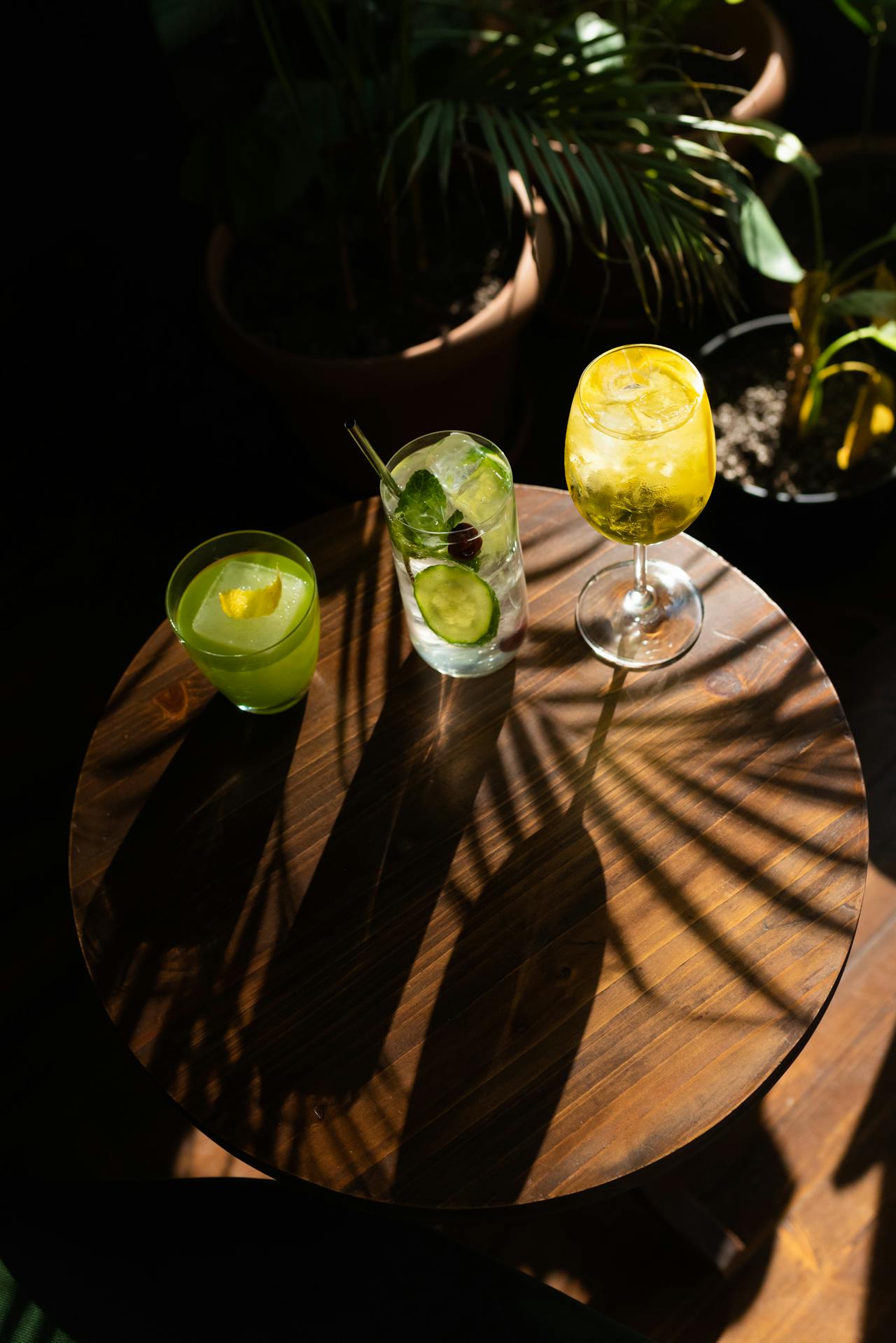 <ol> <li> In a glass, muddle the cucumber slices and mint leaves together to release their flavors. </li> <li> Add lime juice and agave syrup, then fill the glass with ice. </li> <li> Top with sparkling water and stir gently. </li> <li> Garnish with additional cucumber slices and mint leaves. </li> </ol> :: Pexels