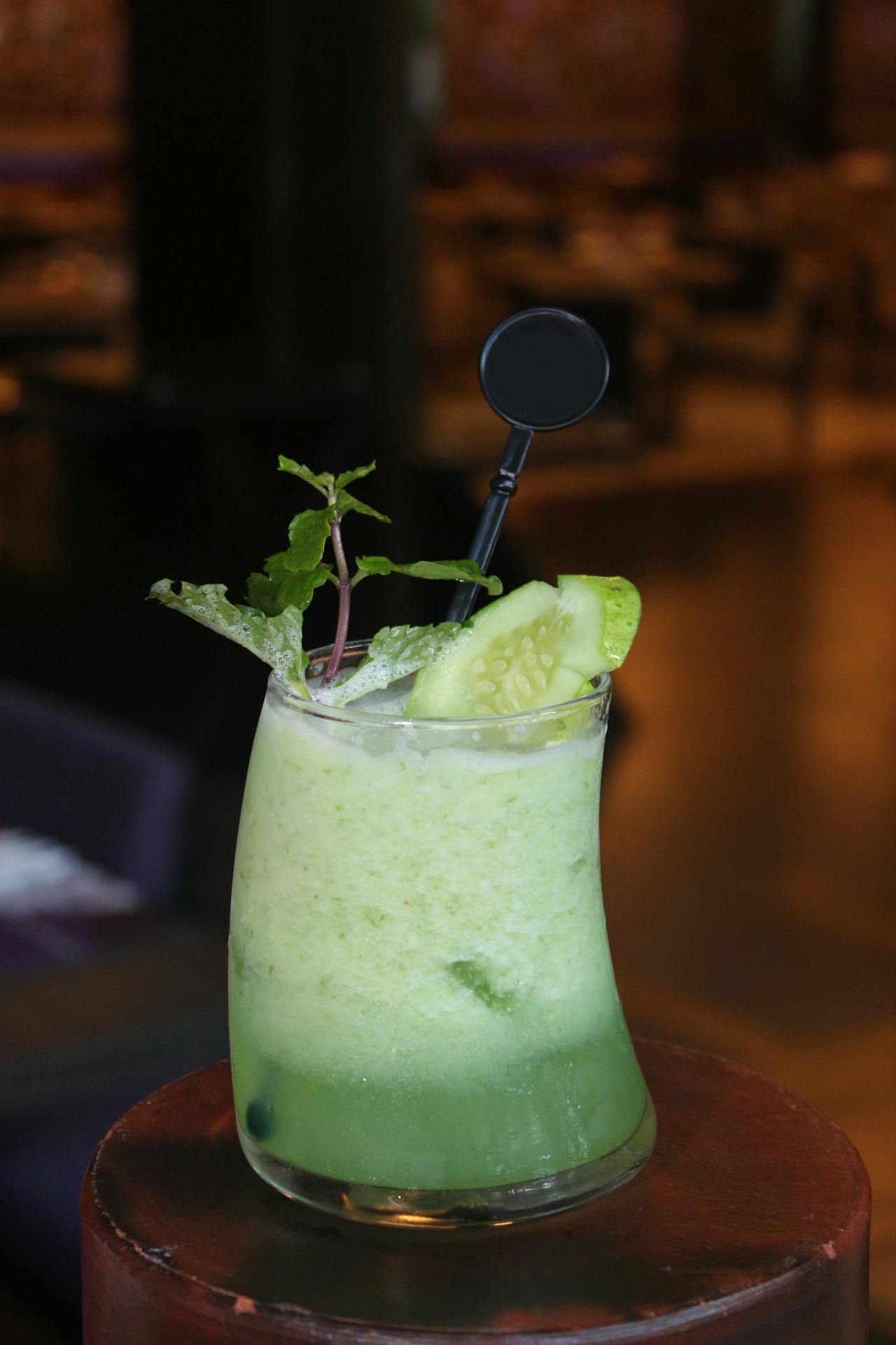 <ol> <li> 1/2 cucumber, sliced </li> <li> 10 mint leaves </li> <li> 1 tablespoon lime juice </li> <li> 1 tablespoon agave syrup (optional) </li> <li> 1 cup sparkling water </li> <li> Cucumber slices and mint leaves for garnish </li> </ol> :: Pexels