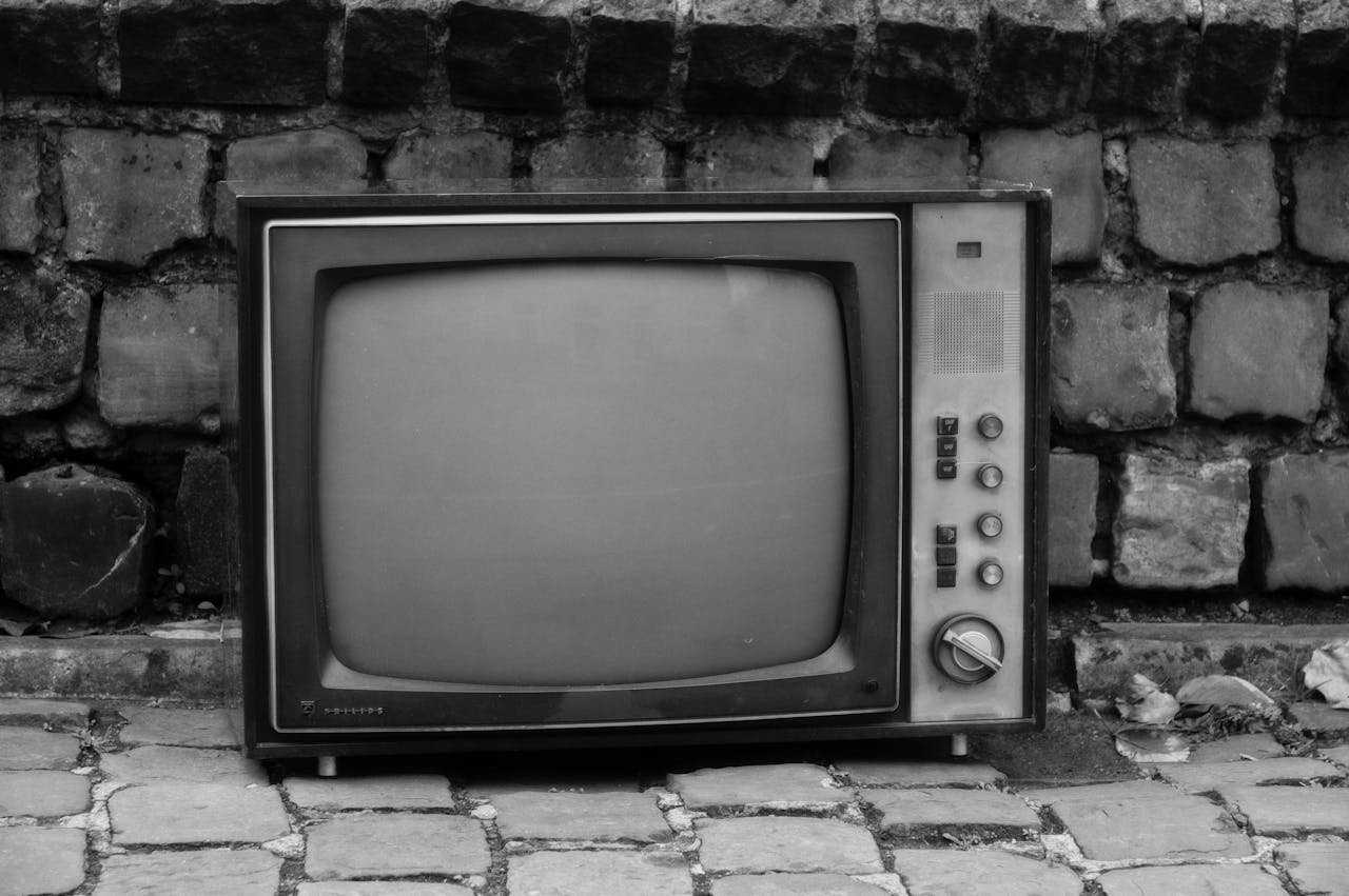 <p> Old electronics can quickly clutter your garage. Outdated computers, old televisions, and defunct gaming consoles can gather dust and take up valuable real estate. With technology changing so rapidly, it’s likely you have several gadgets that are no longer functional. What to do instead: Check if any of your electronics still work. If not, many electronics stores or recycling programs accept old gadgets for proper disposal. Some even offer trade-in programs that allow you to exchange old devices for credit towards new purchases. </p> :: Pexels