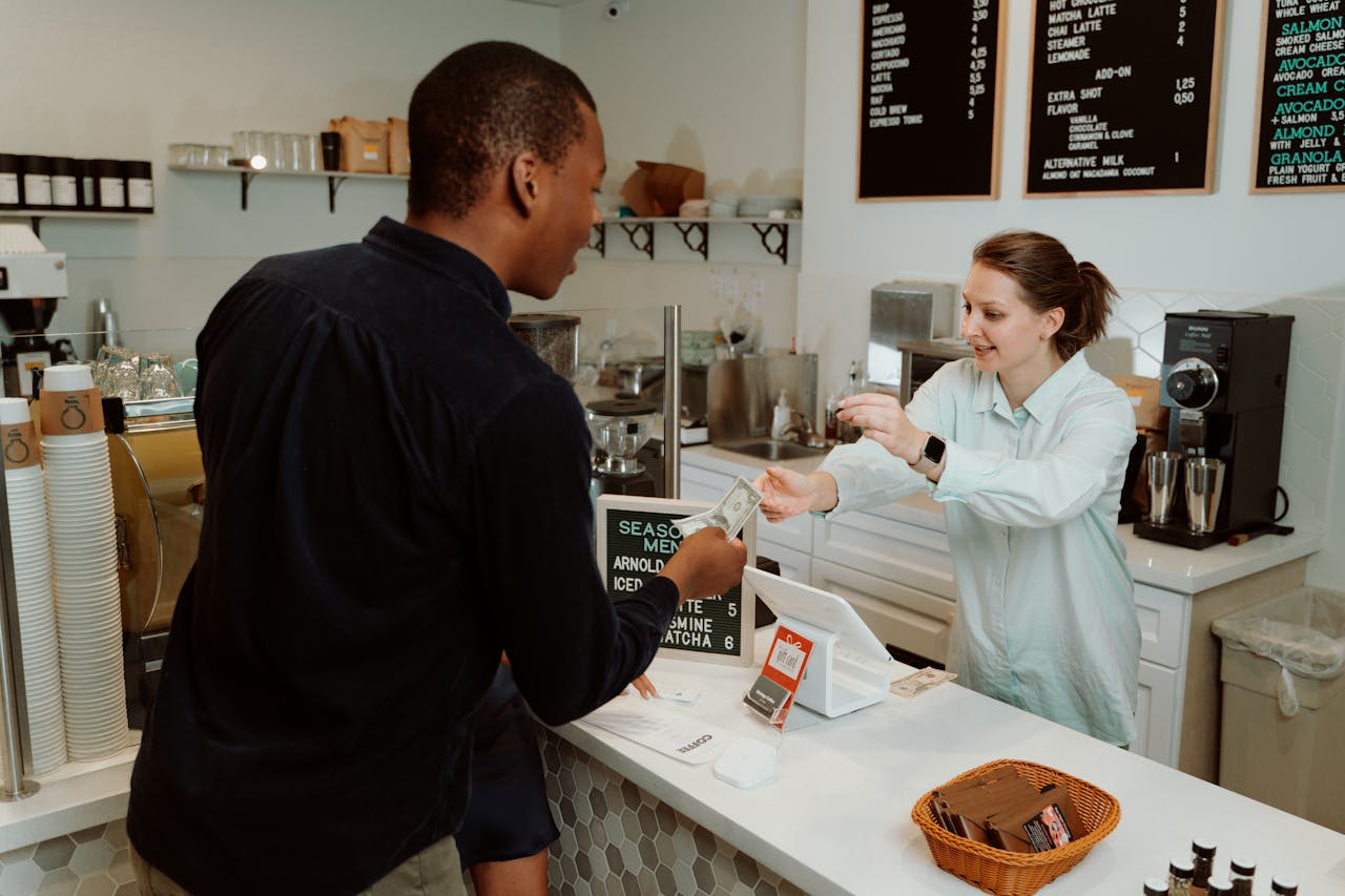 <p>The prevalence of these cultural expectations has contributed to a cycle where patrons feel obligated to tip regardless of service quality. As tipping becomes increasingly ingrained in our societal norms, the question of how much is enough becomes more complicated. It’s no longer just about rewarding good service; it’s about meeting societal standards.</p> ::Pexels