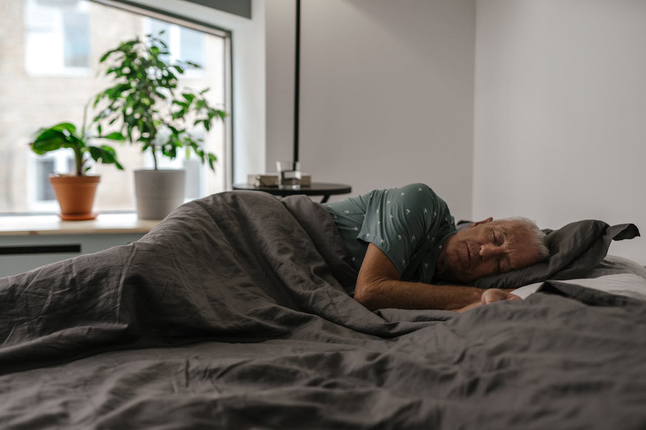 <p> Boomers typically value routine and structure, which extends to their bedtime habits. Most aim to go to bed around 10:00 PM, ensuring they get adequate rest for the next day. This consistency helps them maintain a healthy lifestyle and manage stress effectively. </p> :: Pexels