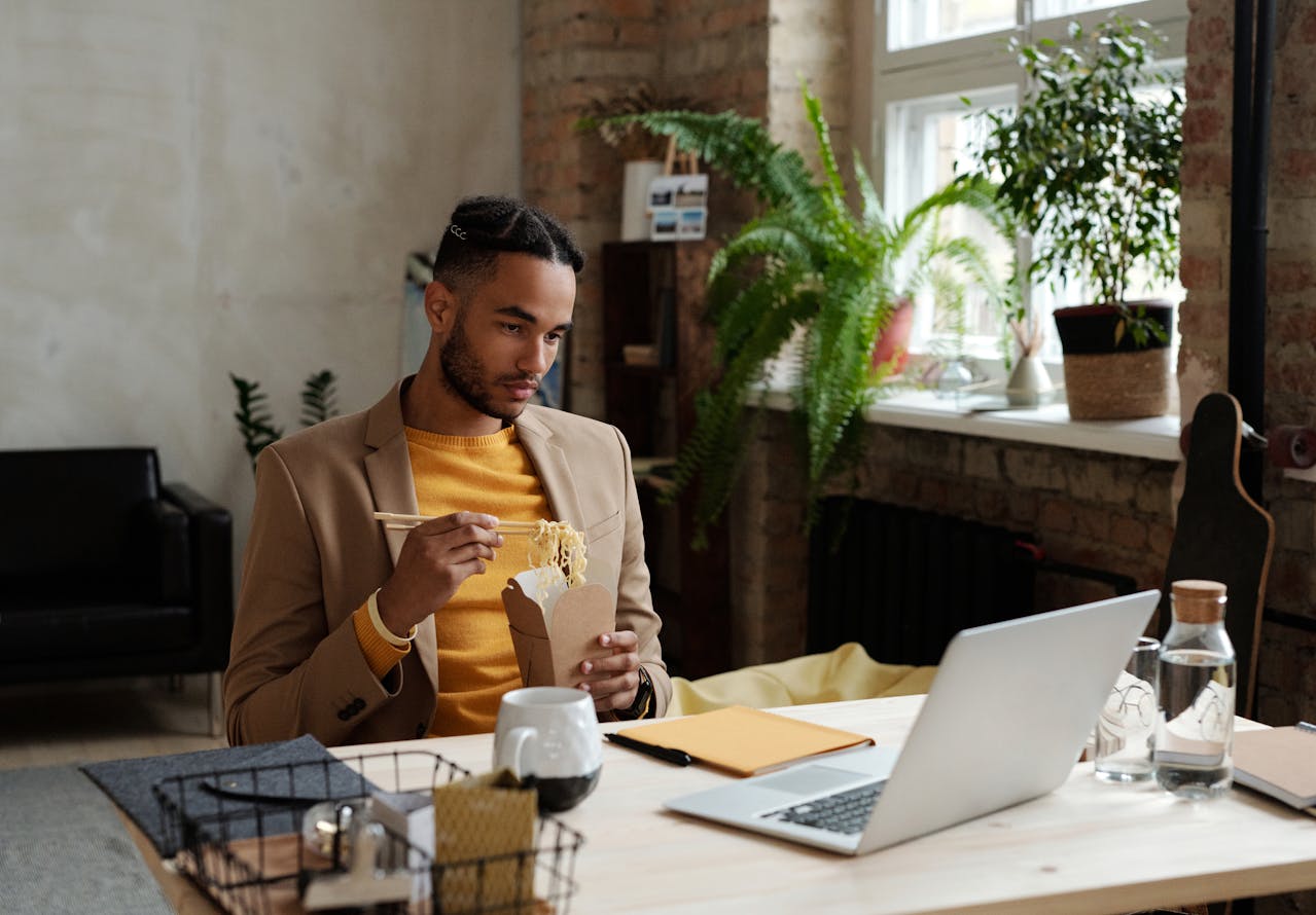 <p> Many Millennials have embraced remote work or gig economy roles, allowing for greater flexibility in their daily schedules. Work hours can vary, with some opting for non-traditional hours. This adaptability allows Millennials to balance work commitments with personal interests or side hustles. </p> :: Pexels