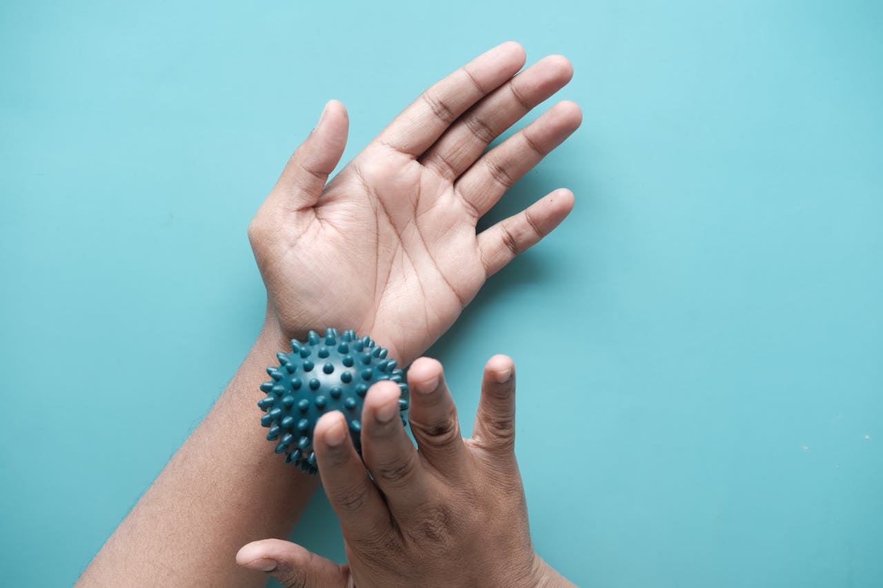 <p> A massage ball is one of the smallest yet most effective fitness gadgets you can pack. It’s perfect for targeting tight or sore muscles, helping to release tension in areas like your shoulders, back, glutes, and calves. The massage ball’s compact size makes it easy to toss into any bag, and its affordability means you can take care of your muscles without a hefty price tag. After long days of travel or intense workouts, a massage ball can help improve circulation, reduce muscle soreness, and provide relief, ensuring you’re ready for the next day’s adventures. </p> :: Pexels