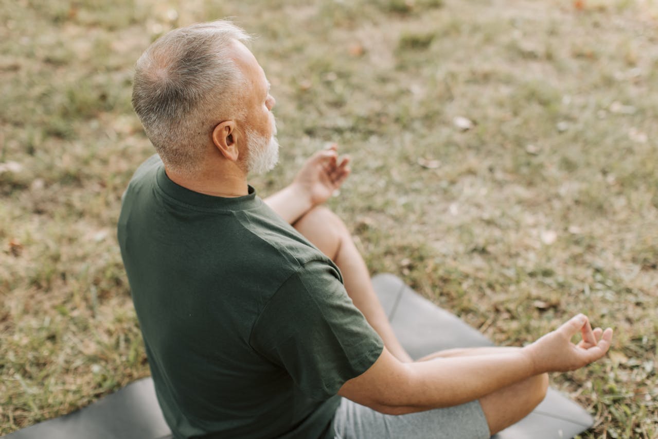 <p> Yoga is known to improve emotional health by promoting a sense of inner peace and self-acceptance. The practice encourages mindfulness, which helps individuals become more aware of their thoughts and feelings without judgment. For seniors, this can be particularly beneficial as they navigate the challenges that come with aging. Yoga fosters a positive outlook on life, helping seniors develop resilience in the face of adversity. By improving emotional well-being, yoga can contribute to a higher quality of life and greater satisfaction in everyday living. This enhanced emotional resilience can empower seniors to approach life's challenges with greater confidence and grace. </p> :: Pexels