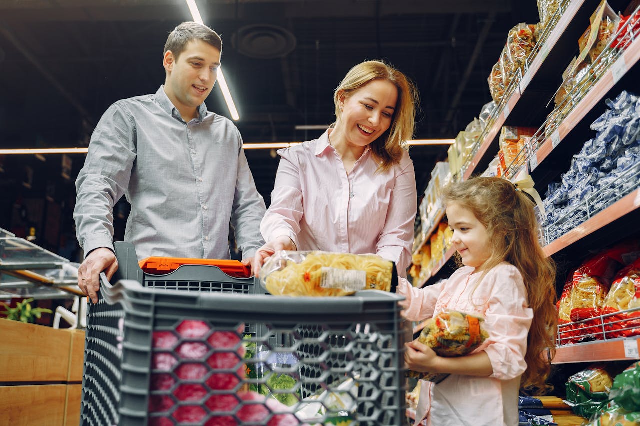 <p> The grocery store is a shared space where dozens, if not hundreds, of people gather daily to shop for essentials. Despite its routine nature, grocery shopping can quickly become an unpleasant experience when people fail to respect the unwritten rules of etiquette. Whether you’re a frequent shopper or just making a quick trip, avoiding certain behaviors can make the experience better for everyone. Below are 13 common grocery store habits that many people unknowingly engage in—and why you should stop them immediately. </p> :: Pexels