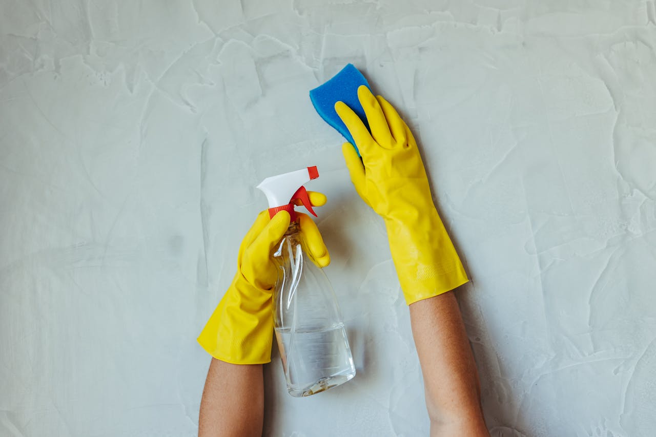 <p> Walls and ceilings are notorious for soaking up smoke and nicotine residue, leaving behind unsightly yellow stains and a lingering odor. Start by preparing a cleaning solution using warm water, white vinegar, and a small amount of dish soap. This combination is gentle yet effective at cutting through the sticky residue left by smoke. Use a sponge or cloth to scrub the surfaces thoroughly, paying special attention to areas near vents or where smoking was most frequent. If the stains are particularly tough, trisodium phosphate (TSP) cleaner is a more aggressive option that can break down stubborn residues. Once the walls and ceilings are clean, repainting is often necessary to fully eliminate odors. Use a primer specifically designed to block stains and odors, as this will prevent the smoke smell from bleeding through the fresh paint. Choosing a light, neutral color for the new paint can also make the home feel brighter and more inviting. </p> :: Pexels