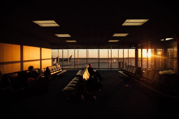 12 Creative Ways to Make Your Airport Layover More Enjoyable