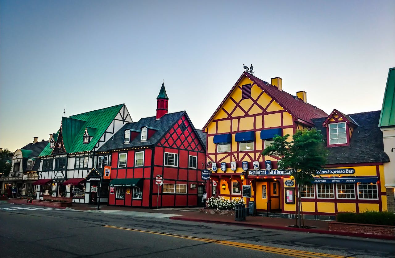 <p> Solvang is a charming Danish-inspired town in California’s Santa Ynez Valley that feels like you’ve stepped into a European village. Known for its distinctive windmills, half-timbered buildings, and authentic Danish bakeries, Solvang offers visitors a taste of Denmark right in the heart of California. Enjoy a traditional Danish pastry, explore the quaint shops, or take a tour of the town’s historic landmarks. Solvang is also a wine lover’s paradise, with vineyards and wineries dotting the surrounding hillsides. For those looking for a relaxing getaway filled with European charm and wine tasting, Solvang is a must-visit destination. </p> :: Pexels