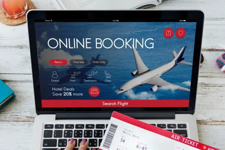 Avoid These 10 Common Mistakes When Booking Flights, According to Travel Agents