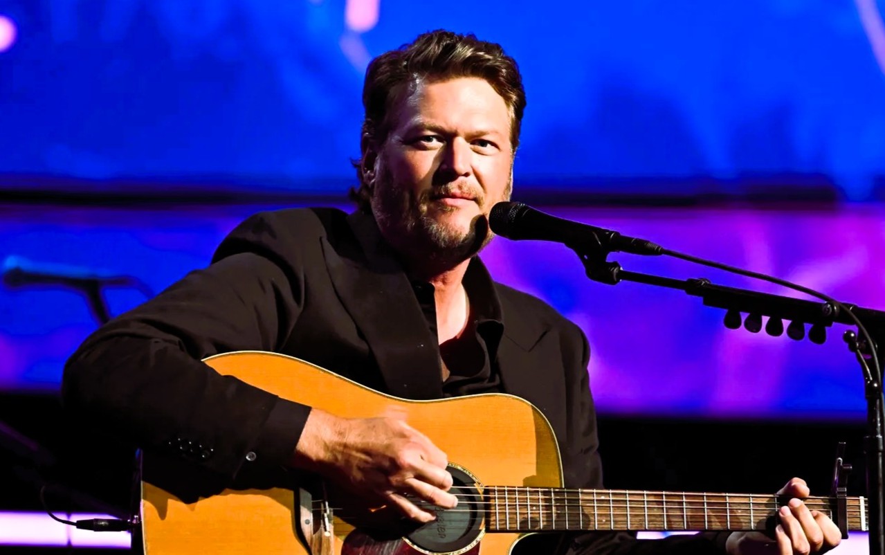 <p> Blake Shelton’s popularity has soared thanks to his long stint as a coach on The Voice, but his country music career has raised some eyebrows. While he has had numerous chart-topping hits, many critics argue that his music lacks the depth and originality of other country artists. Shelton’s style is often described as generic and formulaic, focusing more on radio-friendly hooks than on true country storytelling. His success is often attributed to his larger-than-life personality and television presence, rather than his musical contributions to the genre. </p> :: Bryan Steffy/Getty Images/Keep Memory Alive/RollingStone