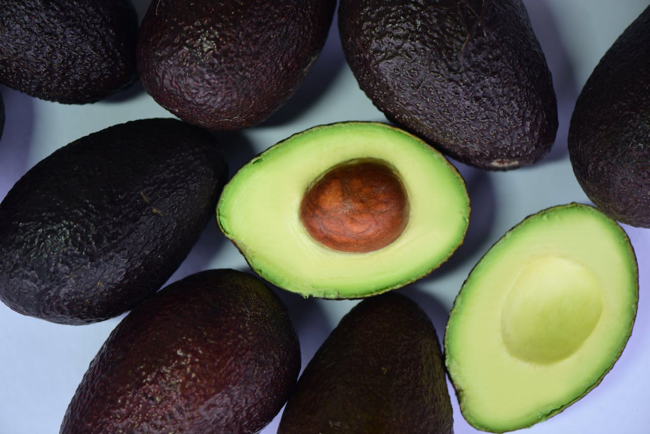 <p> Avocados are not only creamy and delicious but also packed with healthy fats and antioxidants that support liver function. They are rich in glutathione, a compound that helps the liver detoxify by neutralizing harmful free radicals. Glutathione also plays a role in the regeneration of liver cells, ensuring the liver remains resilient and capable of processing toxins efficiently. The high levels of vitamins C and E in avocados further help protect the liver from oxidative damage, making them an essential food for liver health. </p> :: Pexels