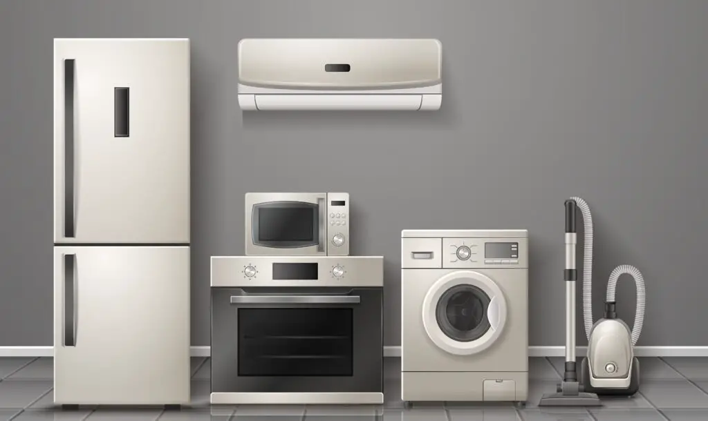 <p> Appliances such as refrigerators, washing machines, and microwaves often rely on imported components. With the new tariffs, manufacturers may face higher production costs, leading to increased prices for consumers. The Consumer Technology Association reports that in 2023, China accounted for 78% of U.S. smartphone imports and 79% of laptop and tablet imports. Appliances are similarly affected, and as tariffs impact manufacturing costs, it’s likely that shoppers will soon have to pay more for essential household goods. </p> :: Freepik