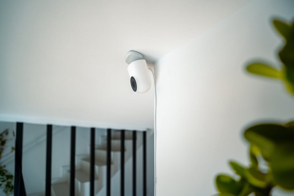 <p> As safety becomes a priority, investing in a home security camera system is an essential tech gadget. Devices like the Ring Video Doorbell or Arlo Pro 4 offer high-definition video monitoring, motion detection, and two-way audio, enabling you to see and speak with anyone at your door from anywhere in the world. These systems often integrate with smart home assistants, allowing you to view camera feeds, receive alerts, and control devices remotely. With the added benefit of video storage in the cloud, you can review footage and stay informed about what is happening around your home at all times. </p> :: Pexels