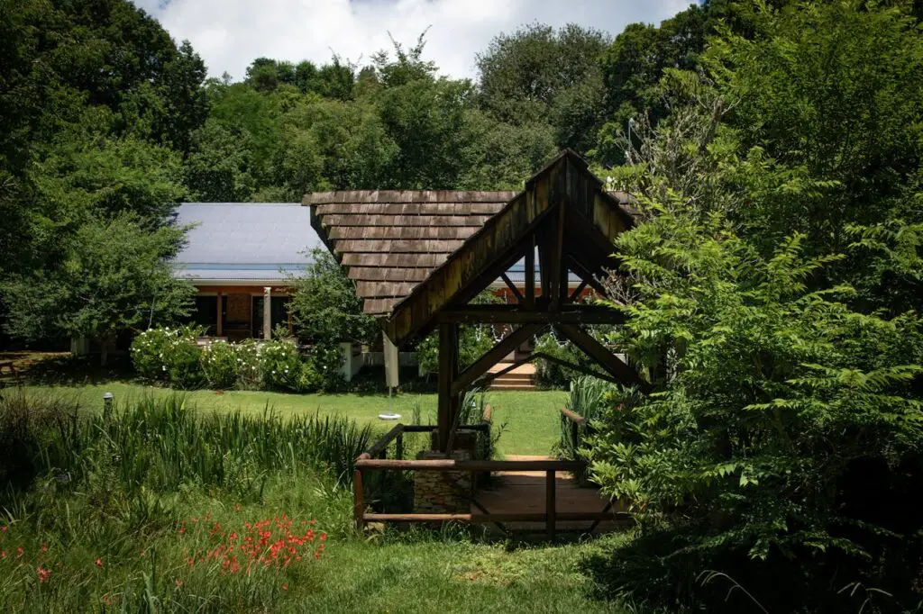 <p> Backyard structures, such as sheds, gazebos, and pergolas, can enhance your outdoor living space, but they may require permits. Many cities have zoning laws that regulate the size, location, and design of backyard structures. For example, certain structures may need to be a specific distance from property lines or may require approval from a homeowners’ association. If you build a structure without the proper permits or fail to meet zoning requirements, you could face fines or be required to remove the structure. </p> :: Pexels